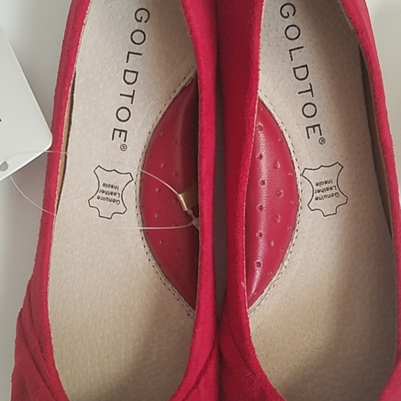 Gold Toe Red Flat Shoes - Picture 6 of 8